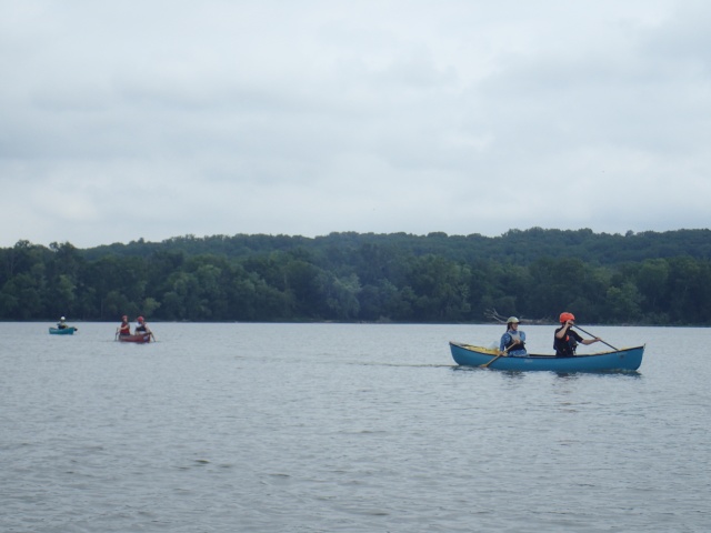Paddling across the Potomac River at Violette's Lock
